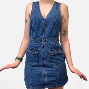 Forever 21 Women's Sleeveless Denim Cargo Mini Dress